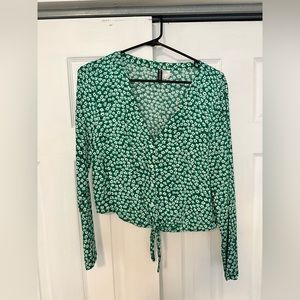 H&M Green Floral Longsleeve Shirt